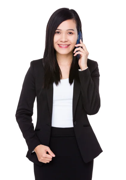 Junge asiatische Geschäftsfrau in Business-Anzug — Stockfoto