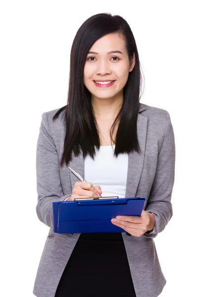 Joven asiática mujer de negocios traje — Foto de Stock