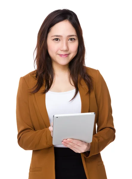 Young asian businesswoman in business suit — Stock Photo, Image