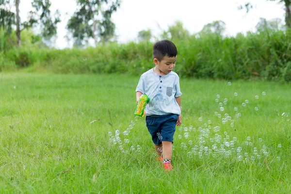 Carino asiatico piccolo ragazzo — Foto Stock