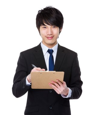 İş takım elbiseli genç Asyalı işadamı