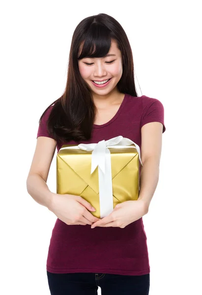 Asian young woman in red t-shirt — Stock Photo, Image