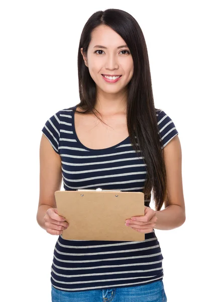 Asiatico giovane donna in strisce t-shirt — Foto Stock