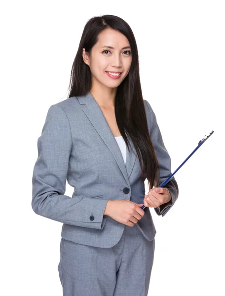 Young asian businesswoman in business suit — Stock Photo, Image