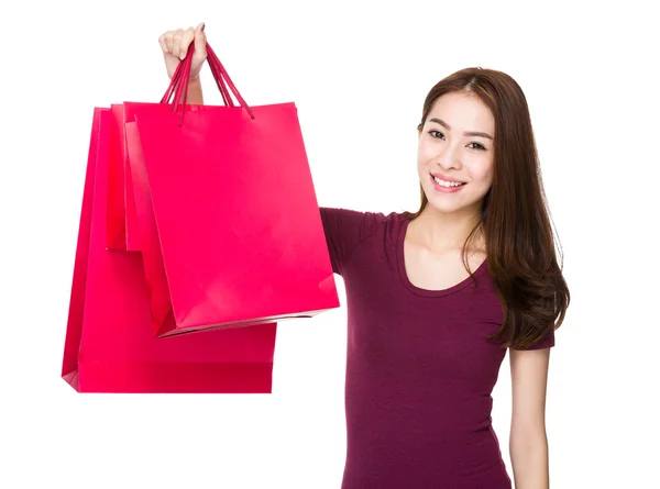 Asiático jovem mulher em vermelho t-shirt — Fotografia de Stock