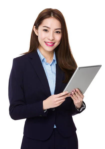 Jovem mulher de negócios asiática em terno de negócios — Fotografia de Stock