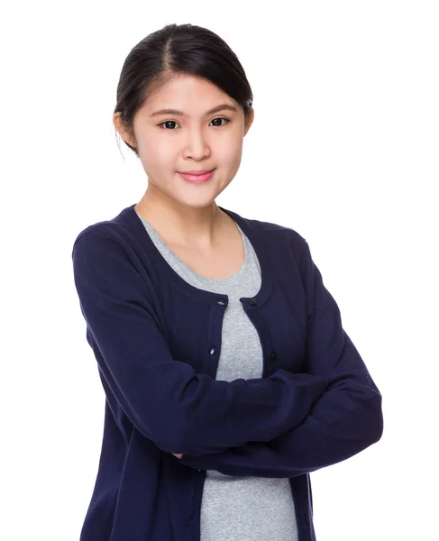 Asiática jovem mulher em azul cardigan — Fotografia de Stock