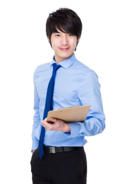 Mavi gömlekli Asya genç işadamı