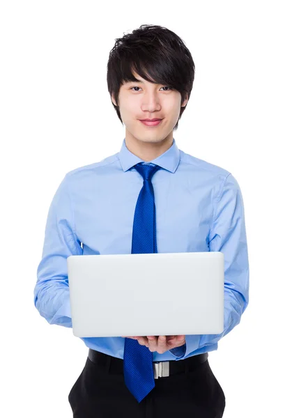 Aziatische jonge zakenman in blauw shirt — Stockfoto