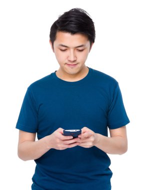 Mavi t-shirt Asya genç adam