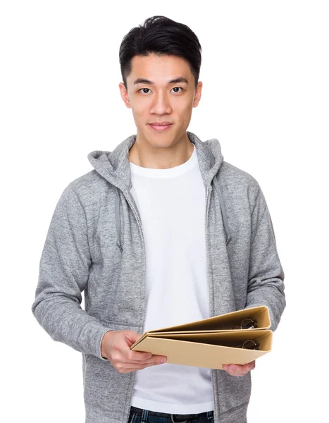 Asiatischer junger Mann im grauen Pullover — Stockfoto