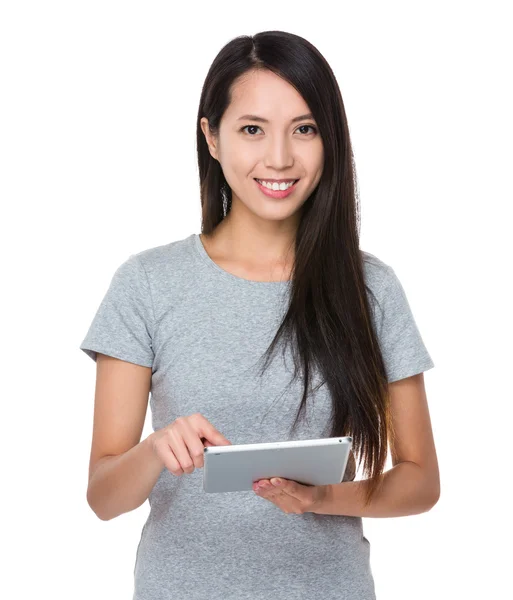 Asian young woman in grey t-shirt — Stock Photo, Image