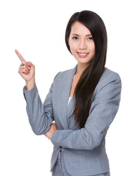 Young asian businesswoman in business suit — Stock Photo, Image