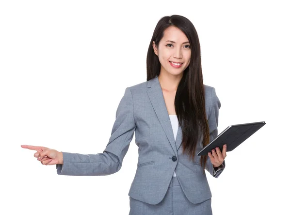 Joven asiática mujer de negocios traje — Foto de Stock