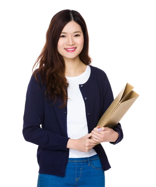 Asiatiske unge kvinner i blå jakke – stockfoto