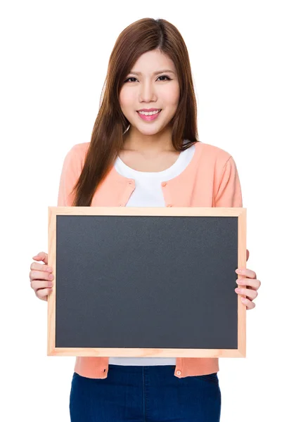 Asiática joven mujer en rosa cárdigan — Foto de Stock