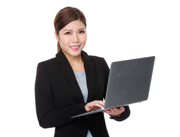 Young asian businesswoman in business suit — Stock Photo, Image