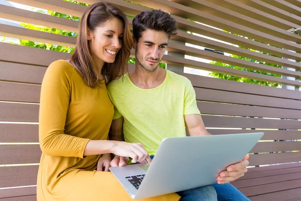 Caucasian young lovely couple — Stock Photo, Image