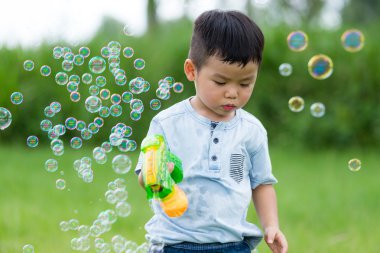 şirin Asyalı küçük çocuk