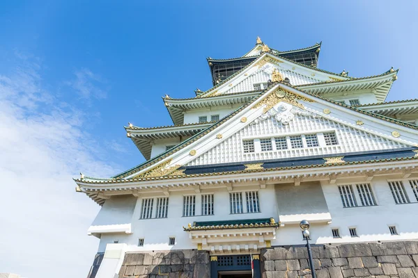 Castelo de Osaka tradicional no Japão — Fotografia de Stock