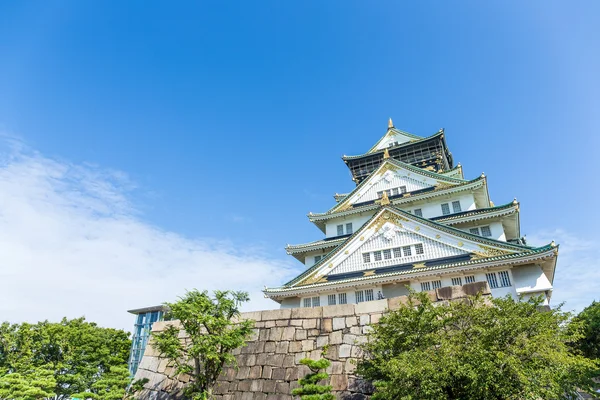 Traditional Osaka castle in Japan — Stock Photo, Image