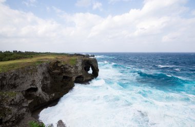 Okinawa'daki Manzamo Burnu
