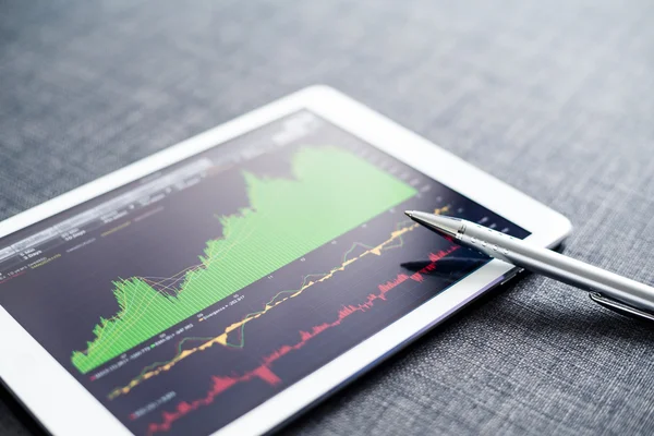 Stock market graph tablet PC-n — Stock Fotó