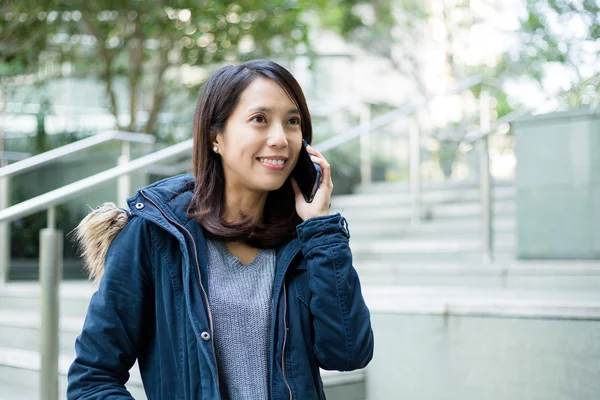 cep telefonu için kadın talk