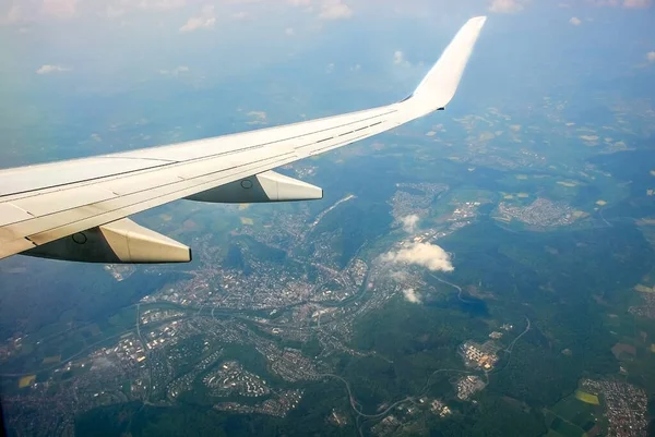 Kind Earth Plane Salon View Ground Aircraft Cabin City Skyline — Stock Photo, Image