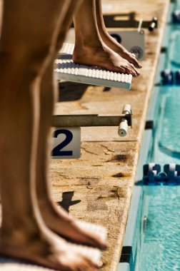 Başlangıçta Yüzücülerin Yakın Çekimi