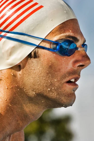 若い決定水泳選手の写真 — ストック写真