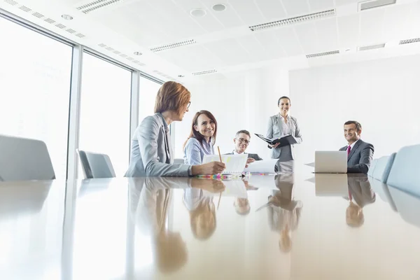 Businesspeople working — Stock Photo, Image