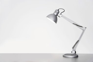 Masada masa lambası