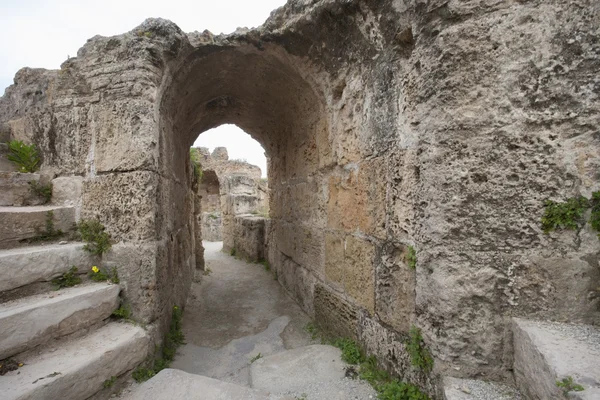 Boltív, Antonine Thermae — Stock Fotó