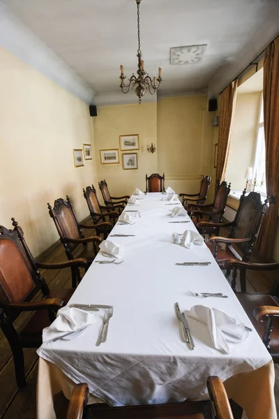 Mesa de comedor — Foto de Stock