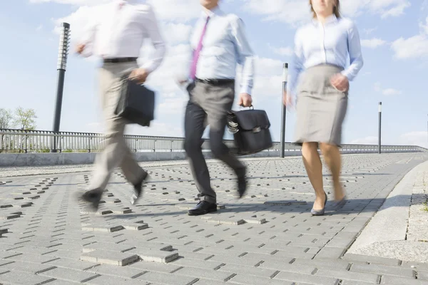 Businesspeople running — Stock Photo, Image