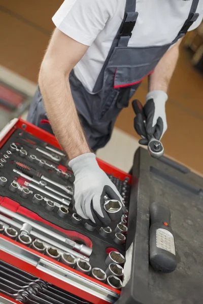 Strumenti meccanici di disposizione nel cassetto — Foto Stock