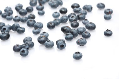 Olgun taze yaban mersini