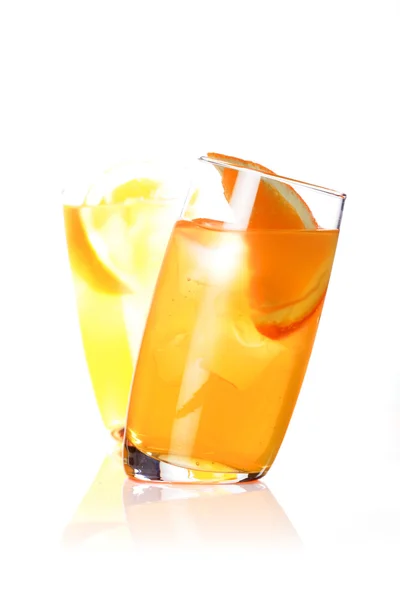Bardaklarda portakal suyu — Stok fotoğraf