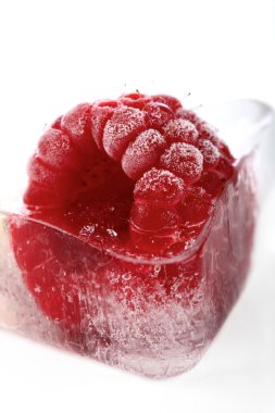 Dondurulmuş ahududu Ice cube Inside