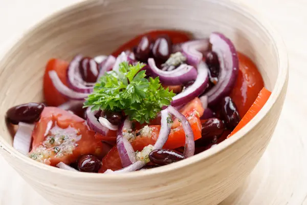 Fresh spring salad — Stock Photo, Image