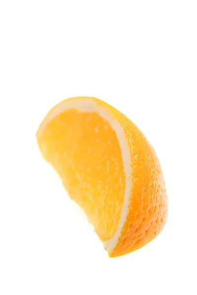 Rebanada de naranja fresca —  Fotos de Stock