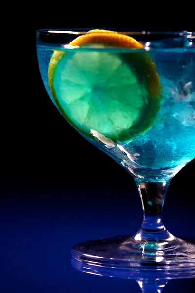 Синій Кюрасао напій — стокове фото