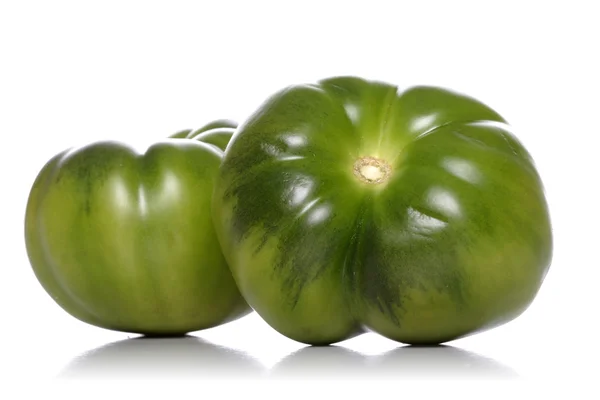 Groene rijpe tomaten — Stockfoto