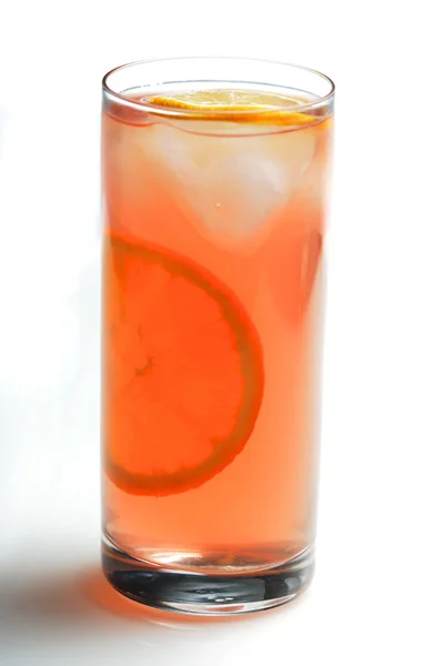 Studio shot of drink with ice — Stock Photo, Image