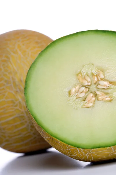 Zwei Hälften Melone — Stockfoto