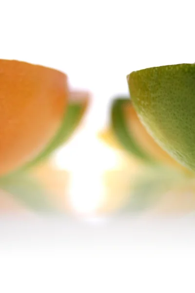 Šťavnaté plátky grapefruitů — Stock fotografie