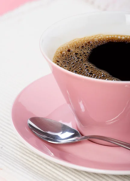 Rosa Tasse Kaffee — Stockfoto