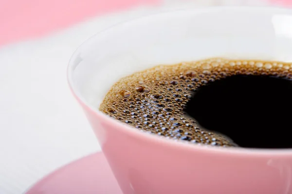 Rosa Tasse Kaffee — Stockfoto