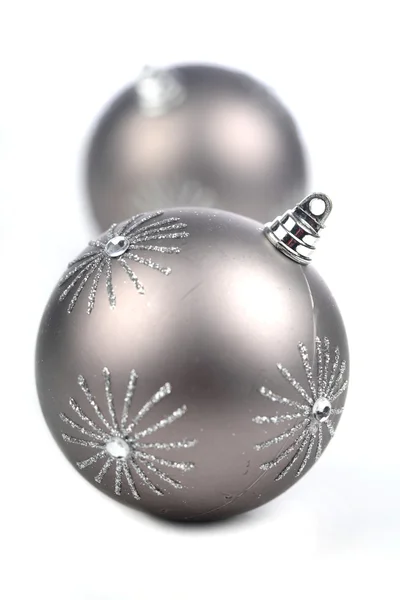 Gümüş Sunni Noel baubles — Stok fotoğraf